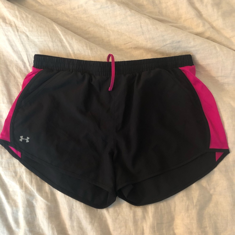 Under Armour Heatgear shorts w pockets